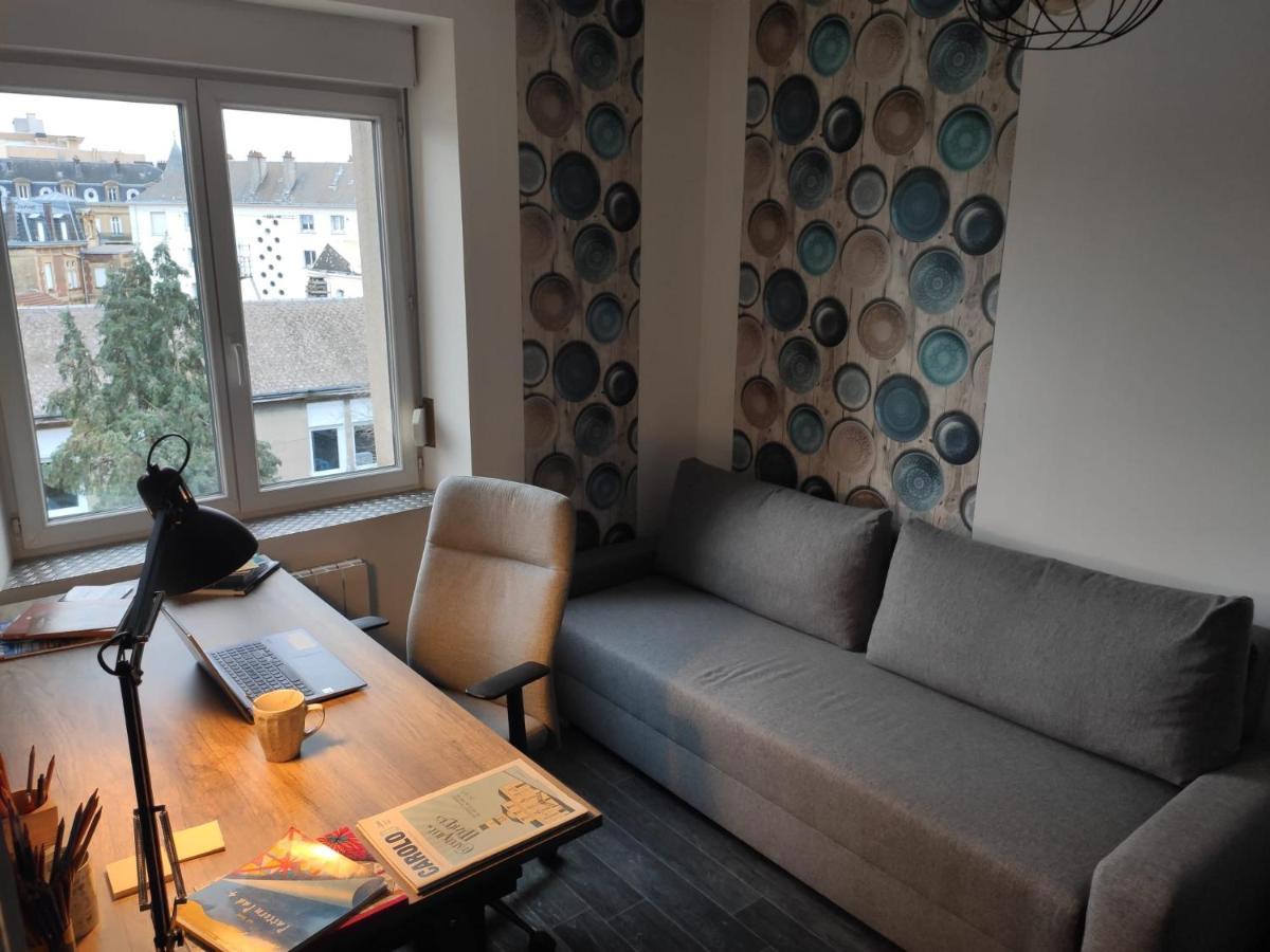 Appartement Cosy Centre-Ville Wifi Parking Шарлевіль-Мезьєр Екстер'єр фото